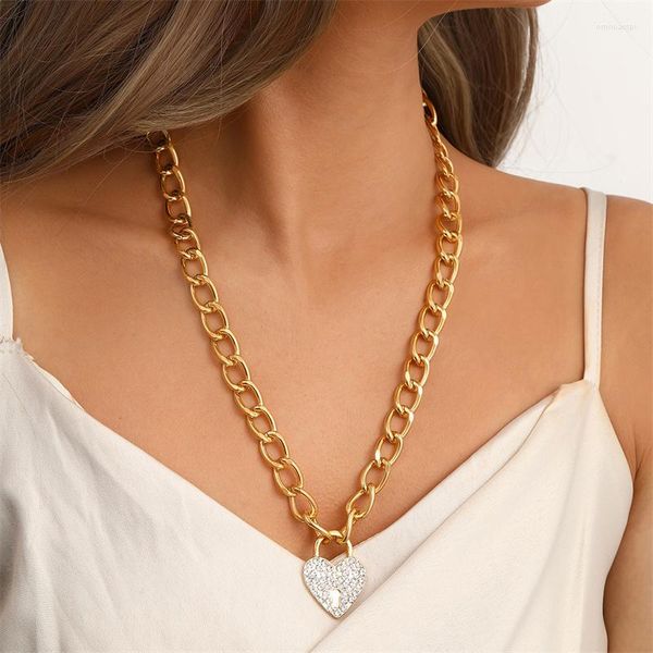 Collares colgantes Glitter Crystal Love Heart Collar Mujeres Dulce Cool Girl Punk Gold Color Cadena Moda Joyería Estética Regalos