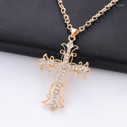 Collares colgantes Dios confiamos en el collar de cruz de cristal Regalo de joyería para mujeres