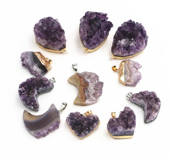 Collares pendientes Bisel de oro Amatistas naturales Collar de cuarzo de cristal Raw Cluster Slab Geode Druzy Stone Purple PendantPendant