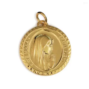 Colliers pendentifs Gold plaqués en laiton Maria Gratia Plena Vierge Mary Charms GP167