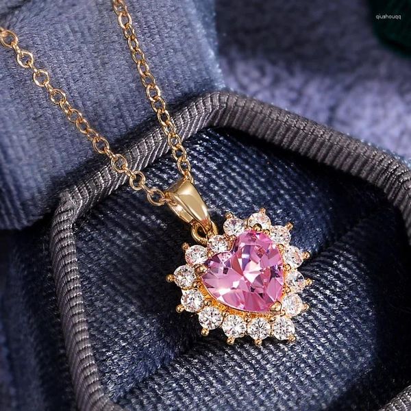 Colliers pendants Collier de coeur de couleur rose