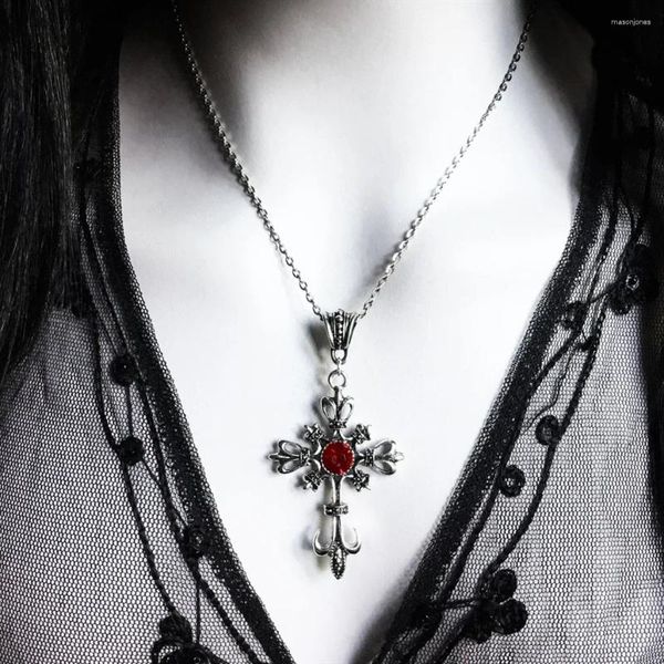 Pendentif Colliers Gothic Dark Fashion Vintage Ruby Cross Collier