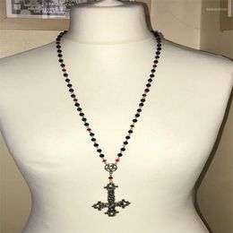 Colliers pendants Gothic Inversed Cross and Pentagram Style Long Collier Satanique Bijoux occulte à l'envers Goth Goth Gift