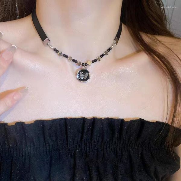 Collares colgantes gótico Y2K Grunge mariposa cruz redonda collar de cadena con cuentas para mujeres Egirl Halloween Streetwear accesorios de joyería