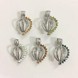 Collares pendientes Verde Champán Color Diamante de imitación Corazón Forma de gota Medallón Jaula Encanto flotante Se puede poner en una perla de 9 mm Accesorio de cuentas de gemas