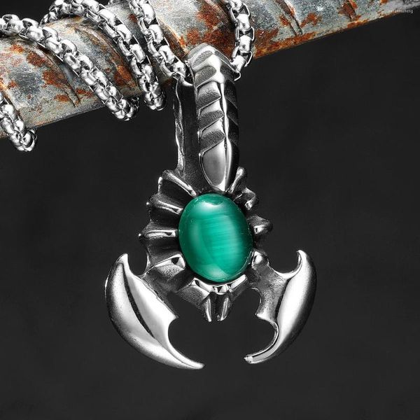 Pendentif Colliers Vert Gem Scorpion Hommes Collier En Acier Inoxydable 316L Amulette Chaîne Rock Rap Pour Couple Ami Mâle Bijoux Cadeau En Gros