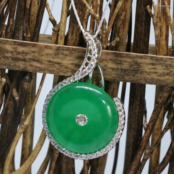 Pendentif Colliers Vert Malasia Calcédoine Jades Pierre Plat Rond Charmes Femmes Couleur Argent Factory Outlet Bijoux 32 21mm B1856