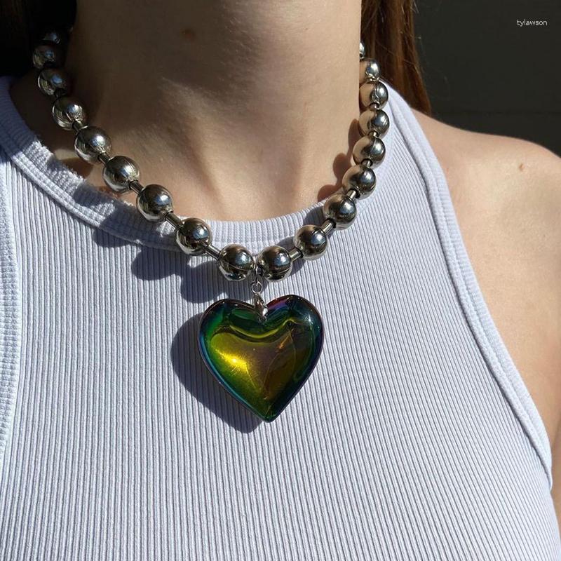 Naszyjniki wisianta Grunge Rock Laser Heart Choker unikalny estetyczny urok żywiczny kochaj naszyjnik kobiety punkowy biżuteria fajna akcesorium GOTH