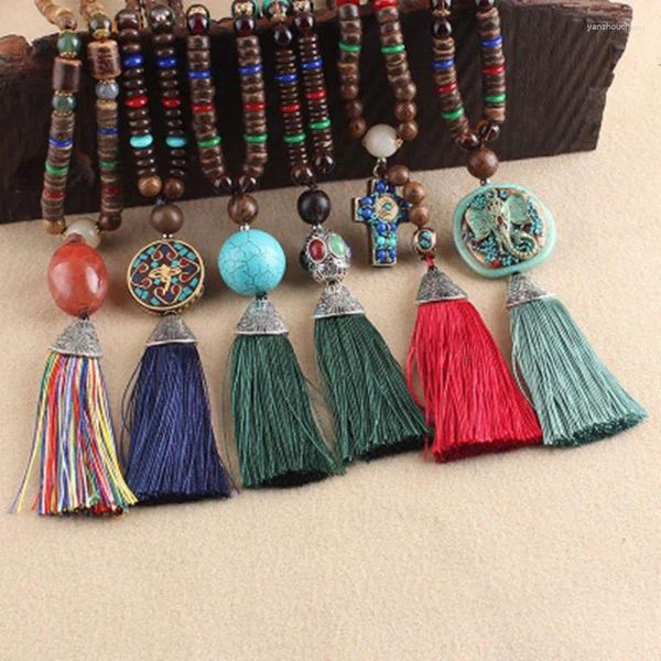 Colliers pendentifs faits à la main avec pompon du népal, collier en perles en bois, longue chaîne, bijoux cadeaux pour femmes