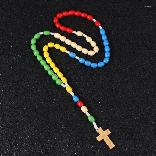 Collares colgantes Rosario de madera hecha a mano Collar cruzado de Jesús joyas de color niña de moda católica