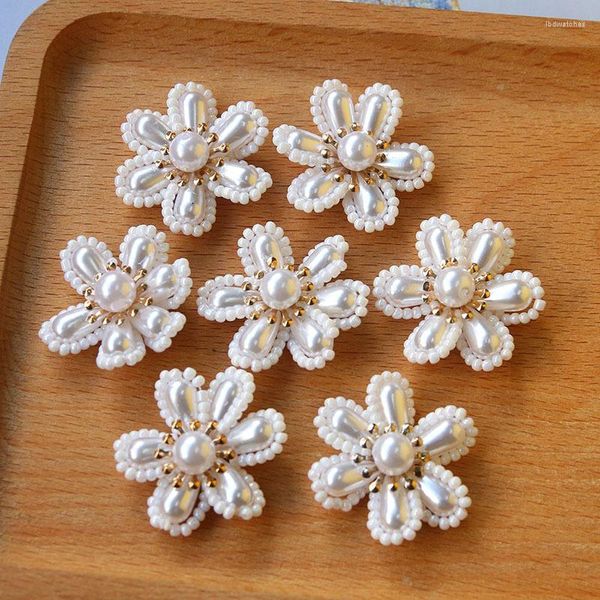 Pendentif Colliers Tissé À La Main Crochet Perle Perles Fleur Autocollant Ornement Accessoires Boucle D'oreille Collier Bracelet Charmes 10pcs 32mm