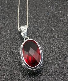 Colliers pendants Hermosa Amazing Ovale Blood Blood Red Garnet Silver Couleur pour femmes Collier de chaîne de charmes 20 pouces226S1604473