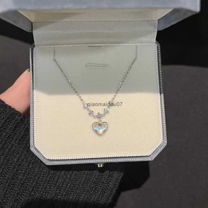 Pendentif colliers Collier pendentif coeur de haute qualité pour femmes tempérament haut de gamme fantastique chaîne de clavicule pendentif cadeau d'anniversaire L24