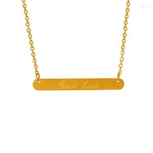 Colliers pendentifs de haute qualité Rectangle Good Lucy Letter Necklace Jewelry Non Ternish