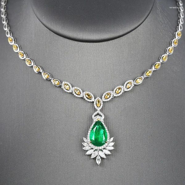 Colliers pendants de haute qualité Couleur argentée luxe Imitated Emerald Gemstone Shiny CZ Drop pour femmes bijoux de bijoux Cadeaux de mariage