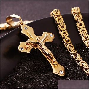 Colliers pendants de haute qualité en acier inoxydable croix mti-couche chrétien jesus crucifix gold biker chaîne pour hommes hip-hop punk drop de dhw6k