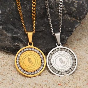 Collares colgantes Hip Hop Hombres Jesús orando Mano Etiqueta de perro Cadena del ejército para hombres Color oro Acero inoxidable Biblia Oración Joyería262T