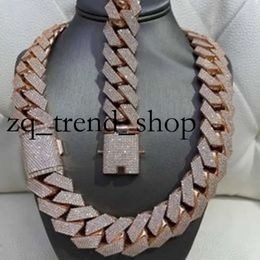 Colliers pendants Rappeur hip hop chaîne cubaine 925 Silver 25 mm de large 4 rangées VVS Moissanite Full Iced Out Cuban Link Chain Collier 684