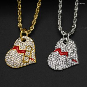 Collares pendientes Hip Hop Rhinestones pavimentados Bling Iced Out Acero inoxidable Corazones rotos Colgantes Neckalce para hombres Mujeres Amante Rapero