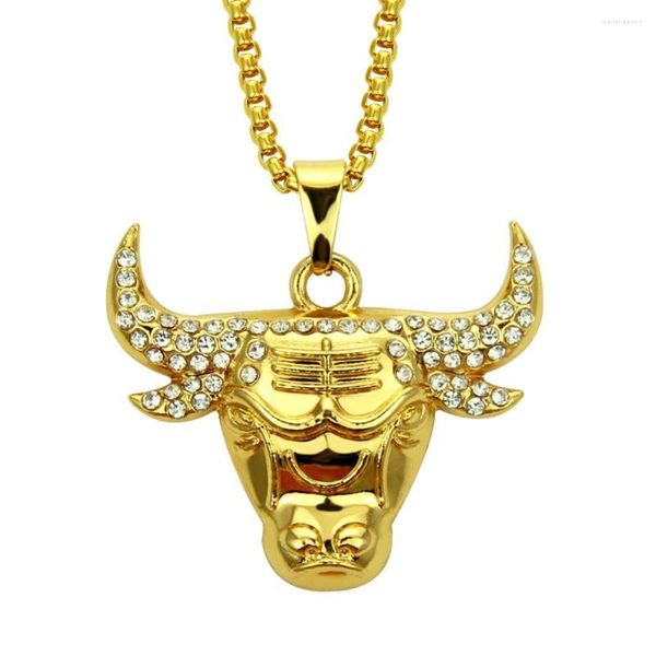 Colliers pendants Hip Hop strassons pavés Bling Iced Out Bull Head Pendants Animal Pendants Collier pour hommes de bijoux pour hommes