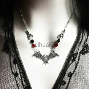 Hip Hop Rock Punk Vintage gothique chauve-souris pendentif collier avec perles de cristal Cabochon pour femmes hommes Halloween bijoux cadeau fête x1009