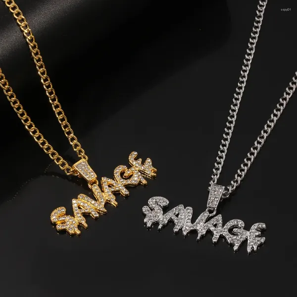 Collares colgantes Hip Hop Savage Letter Collar Color Oro Micro Pave Cubic Zircon Bling Charm para hombres Regalos