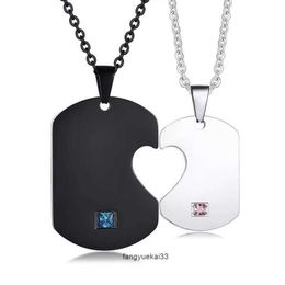 Pendentif Colliers Creux Amour En Forme De Zircon Mosaïque Puzzle Militaire Couple Collier Hommes et Femmes Simple Personnalité Titane Acier Pendentif