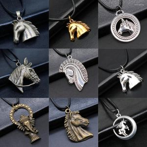 Colliers pendentifs Colliers de chevaux accessoires