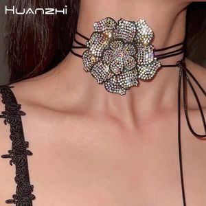 Pendentif Colliers Huanzhi Vintage Full Grand Collier de fleurs noires pour femmes filles ras du cou fil de cire plusieurs couches bijoux de mode 231102