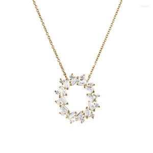 Pendentif colliers Huitan luxe mode femme collier avec cubique zircone pierre Simple élégant femmes pour fête bijoux 2023