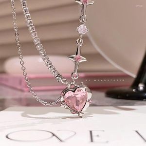 Pendentif Colliers IHUES Light Luxury Collier de diamant rose en forme de coeur pour femmes Sweet Splice Silver Plaqué Décoration de fête
