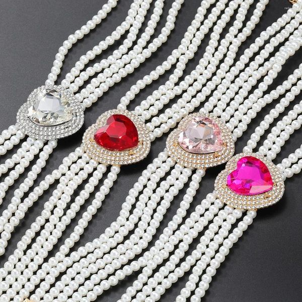 Collares colgantes Collar de perlas de imitación Banquete en forma de corazón para mujer Accesorios de novia exagerados