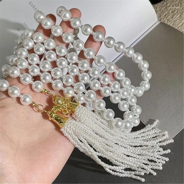 Colliers pendentifs Imitation Perles Collier avec chaîne de pulls à franges et bijoux à la mode pour les tenues de tous les jours