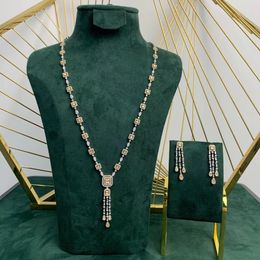 Collares colgantes Venta de Jankelly African 2pcs Conjuntos de joyería nupcial Moda Dubai Set para mujeres Accesorios de fiesta de boda Diseño 230506