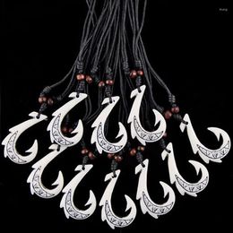 Pendentif Colliers Bijoux 12 PCS Blanc Simulation Os Sculpté Style Hawaïen Maori Poisson Crochet Amulette Collier MN430