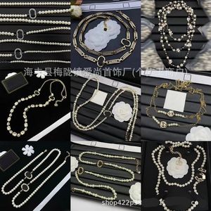 Hanger kettingen sieraden temperament, socialite, paleis diamant ingelegde parelbrief ketting, Europese en Amerikaanse mode