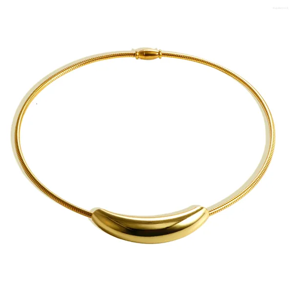 Collares colgantes JINHUI Collar curvo simple 18 K Chapado en oro Acero inoxidable Moda impermeable para mujeres Joyería