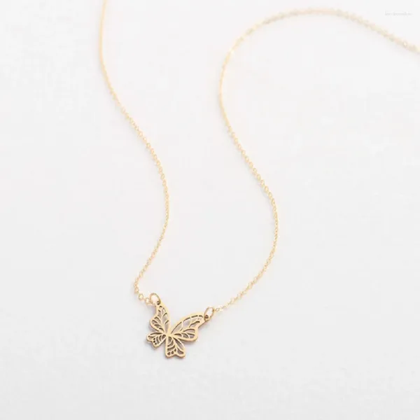 Collares colgantes collar para mujeres katarian dorado color asimétrico mariposa gargantilla accesorios de joyería de acero inoxidable regalo al por mayor