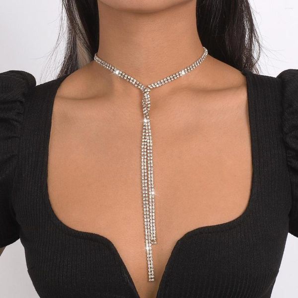 Collares colgantes KMVEXO Capas dobles Wrap Collar largo de cristal para mujeres Sexy Rhinestone Borla Arnés Cadena Joyería del cuerpo Mujer