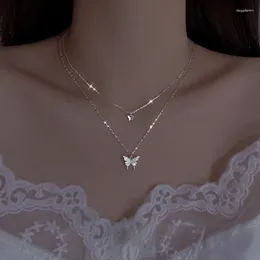 Collares colgantes Collar de mariposa de doble capa coreano para mujeres Niñas Cadena de moda Gargantilla Elegante Accesorios de joyería de perlas
