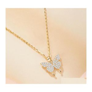 Collares pendientes Moda coreana Collar de mariposa dorada para mujer Cadena de cuello Joyería de acero inoxidable Mujer Venta al por mayor Drop Delive Dh6Em