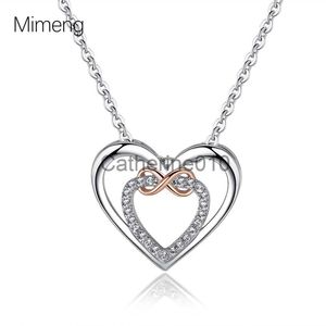 Colliers pendants Coréen Nouveau collier d'amour à double couleur Femme Femme et à la mode Colchain blanc Gold Gol Rose Rose Lock Bone Chaîne J230811