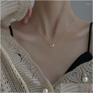 Collares pendientes Collar de mariposa doble de color coreano Sier para mujer Cadena de clavícula geométrica simple Fiesta Jewelr Dhgarden Dhgrq