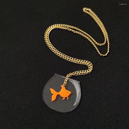 Pendentif Colliers Kuguys Collier de mode mignon pour femmes Clear Fish Tank Goldfish Acrylique Animal Bijoux Accessoires