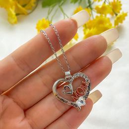 Pendentif Colliers KunJoe Luxe Strass Amour Coeur Collier Maman Lettre Ras Du Cou Pour Femmes Fête Des Mères Bijoux Cadeaux Clavicule Chaîne