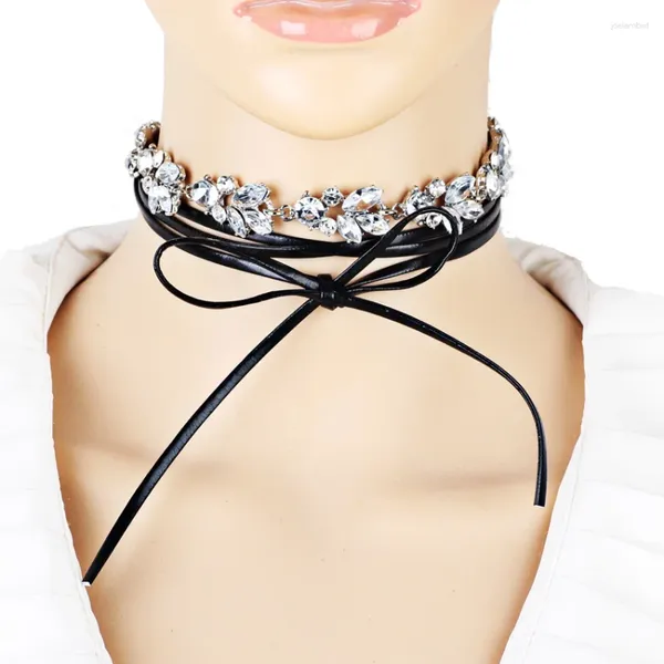 Collares colgantes La MaxZa Charms Collar de cristal de imitación Temperamento muy aumentado Adecuado para que las mujeres usen CH84