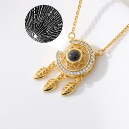 Pendentif Colliers Langues Dit Je T'aime Projection Collier Pour Femmes Goth Gold Chaîne Mémoire BFF Fête Des Mères Cadeau Vintage JewerlyPendant