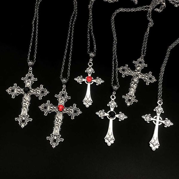 Colliers pendentifs Grand pendentif croix détaillé foret bijou collier couleur argent ton gothique Punk bijoux mode charme déclaration femmes cadeau (RedL231218