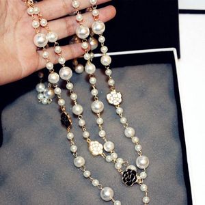 Pendentif Colliers Long Collier de perles simulées pour femmes Fleur Double couche Collane Lunghe Donna Camellia Maxi Party Cadeau
