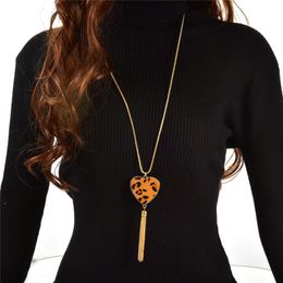 Collares colgantes Amor Corazón Leopardo para mujeres Collar favorito femenino Regalo Collier Femme Bijoux Declaración Regalos
